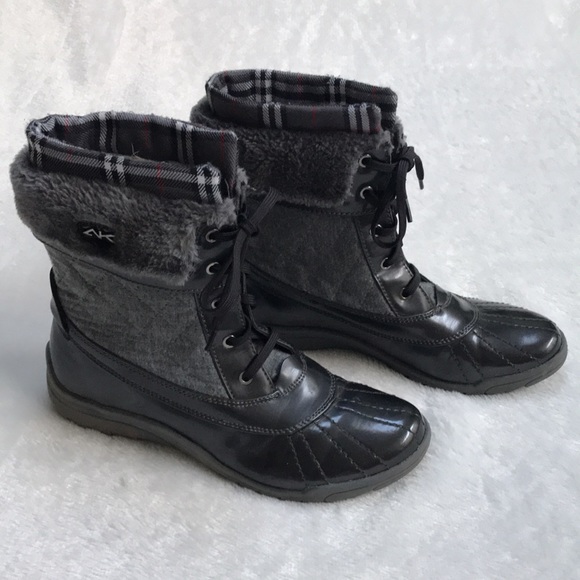 Anne Klein Sport Grania Snow Boots w/Pewter Plaid Faux Fur Mid Calf Women’s 8M - Picture 2 of 4